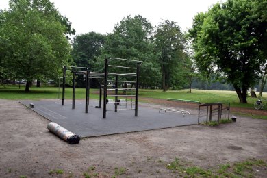 Bursa Çocuk Oyun Parkı Güvenlik Kontrol Listesi: Ebeveynler ve Yöneticiler İçin Kritik Noktalar